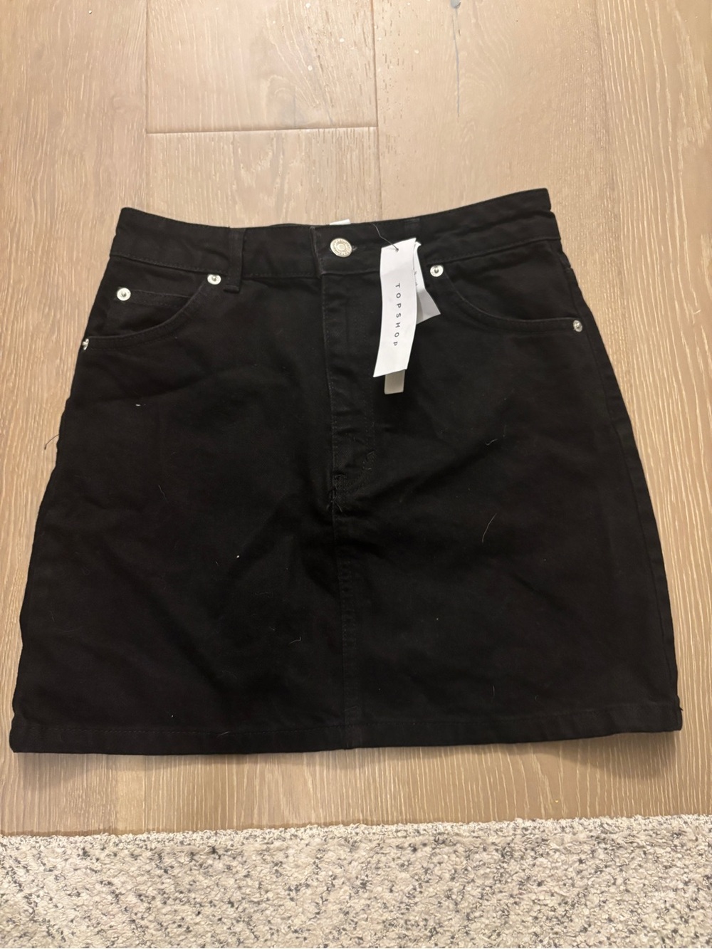 Black Topshot Skirt